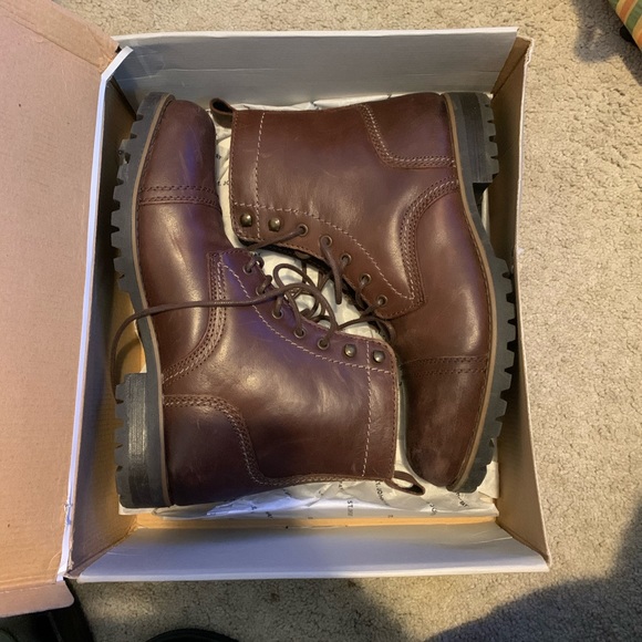 Men’s boots - Picture 3 of 3